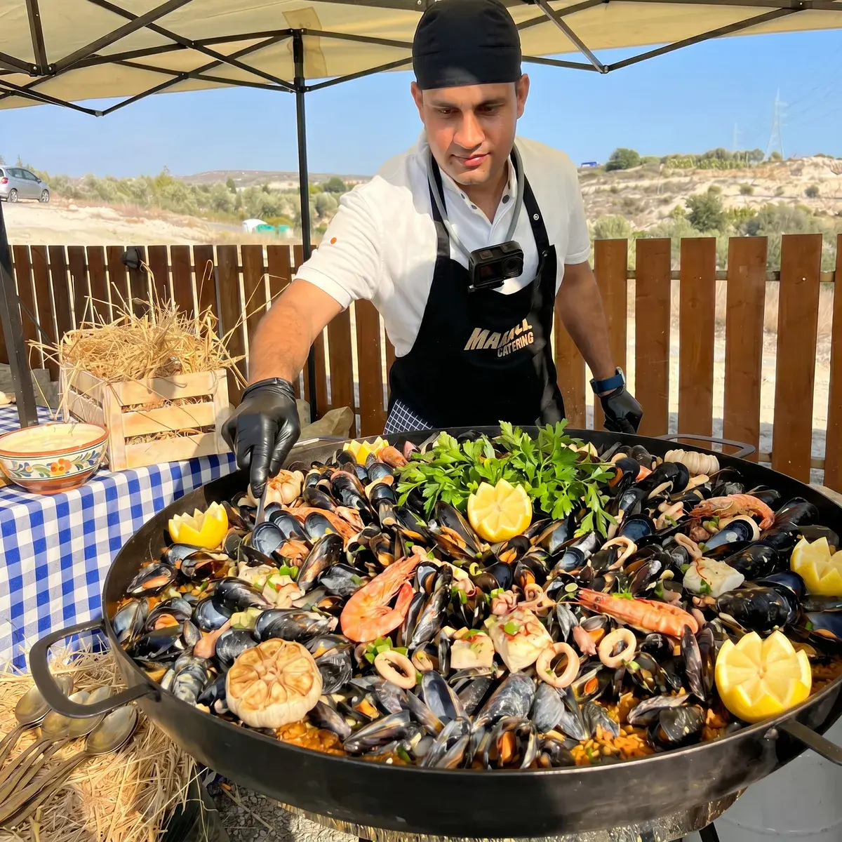 Mediterranean Mussels Live Station — Maxvel Catering